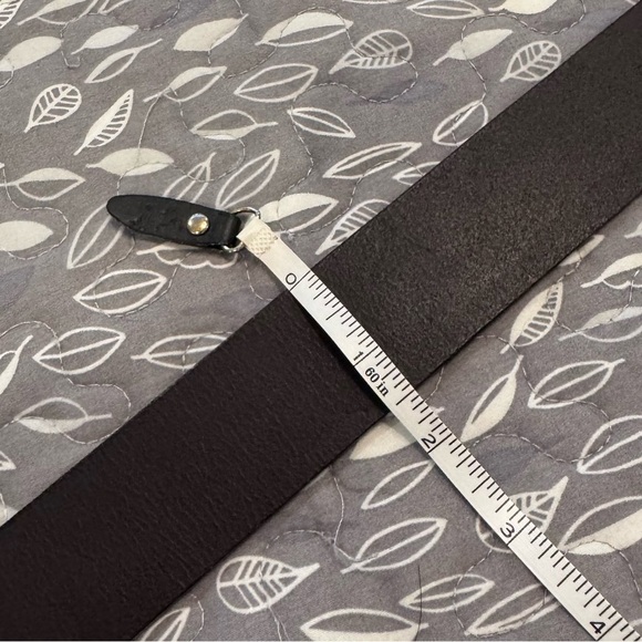 GUCCI Brown Leather Belt with Silver Buckle, size 38 - Picture 9 of 11